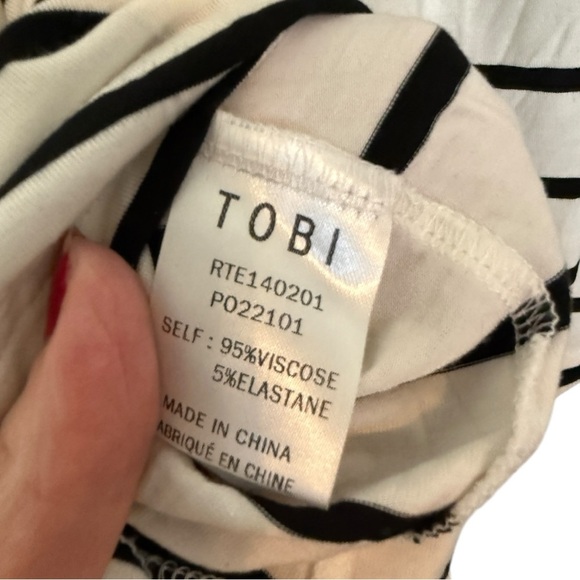 💙Tobi black and white striped long sleeve light weight top size S - Picture 6 of 8